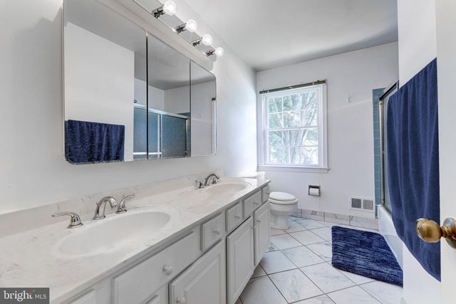 10108 DONEGAL CT, Potomac, MD 20854