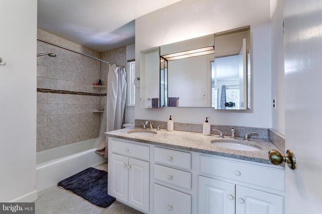 10108 DONEGAL CT, Potomac, MD 20854