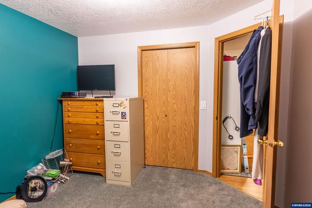 7077 Ridgemont Dr N, Keizer, OR 97303