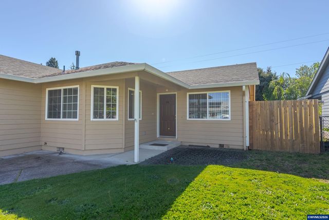 7077 Ridgemont Dr N, Keizer, OR 97303