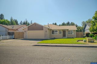 7077 Ridgemont Dr N, Keizer, OR 97303