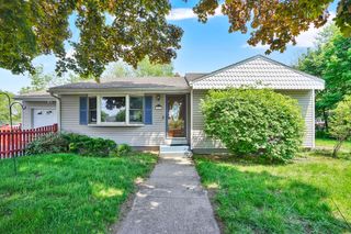 57 Tavistock St, Springfield, MA 01119