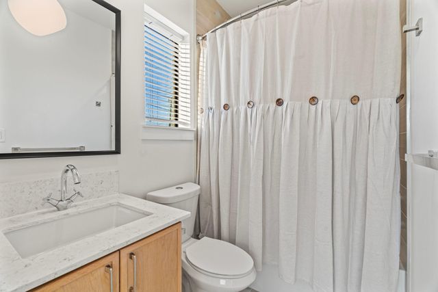 3802 Commerce Street, Houston, TX 77003