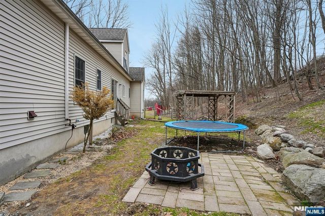 75 Mount Hermon Road, Blairstown, NJ 07825