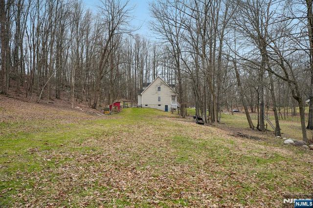 75 Mount Hermon Road, Blairstown, NJ 07825