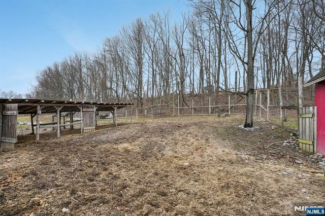 75 Mount Hermon Road, Blairstown, NJ 07825