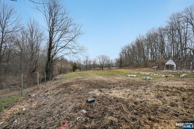 75 Mount Hermon Road, Blairstown, NJ 07825