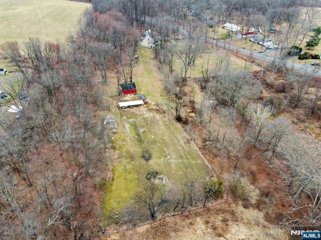 75 Mount Hermon Road, Blairstown, NJ 07825