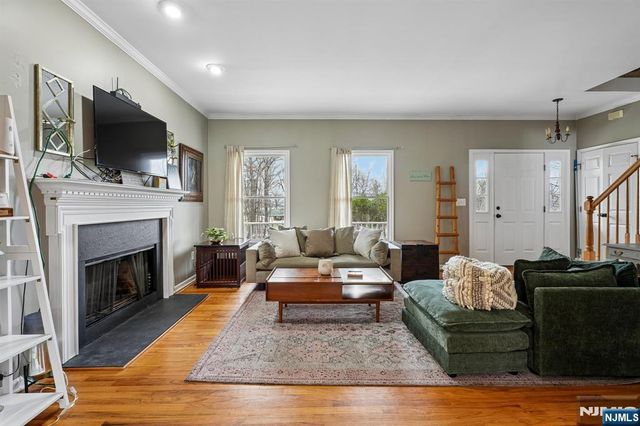 75 Mount Hermon Road, Blairstown, NJ 07825