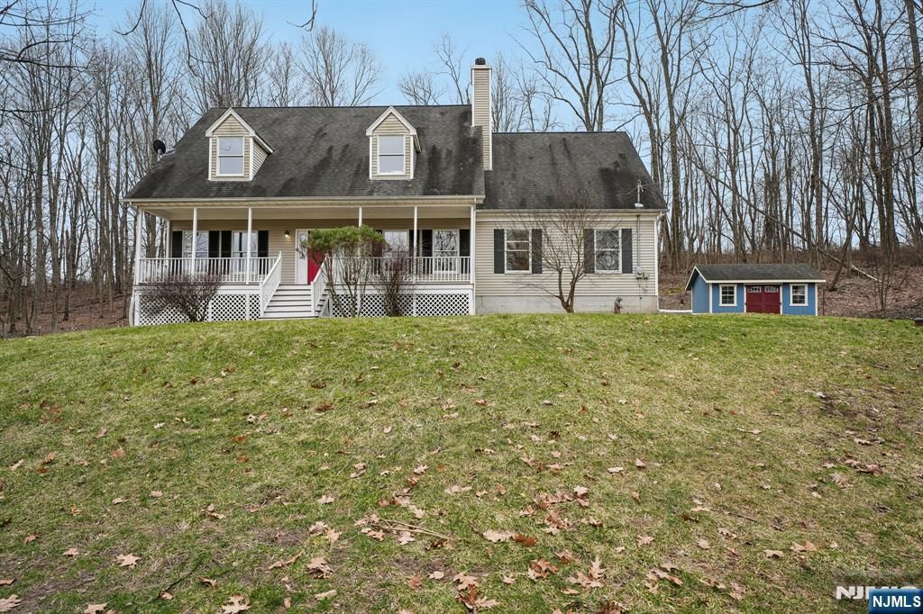 75 Mount Hermon Road, Blairstown, NJ 07825