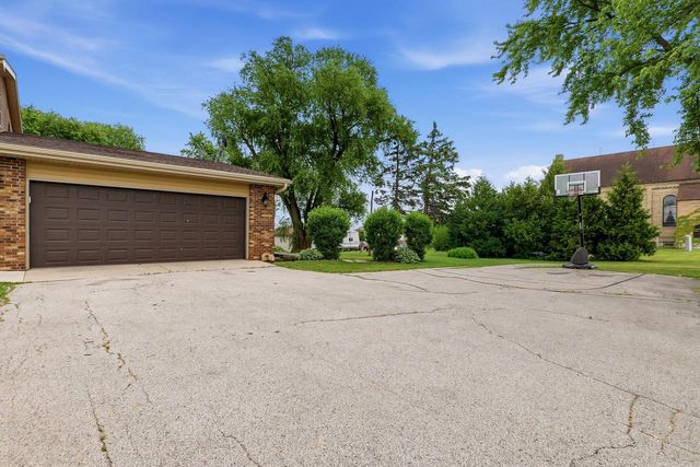 N7327 State Highway 32, Sheboygan Falls, WI 53085