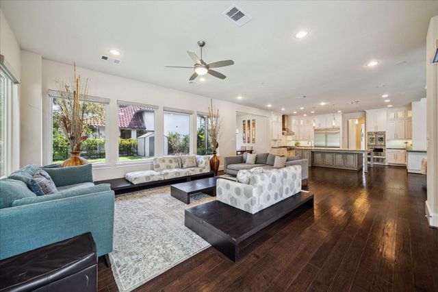 79 Amber Hollow Court, Sugar Land, TX 77479