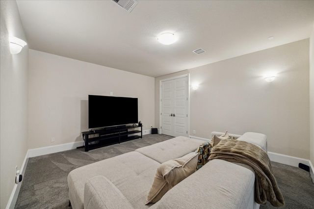 79 Amber Hollow Court, Sugar Land, TX 77479