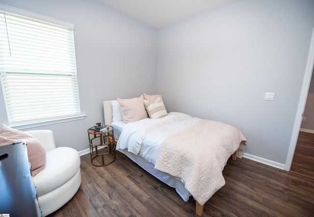 303 Splendid Place, Simpsonville, SC 29680