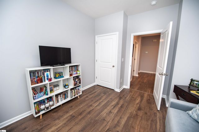 303 Splendid Place, Simpsonville, SC 29680