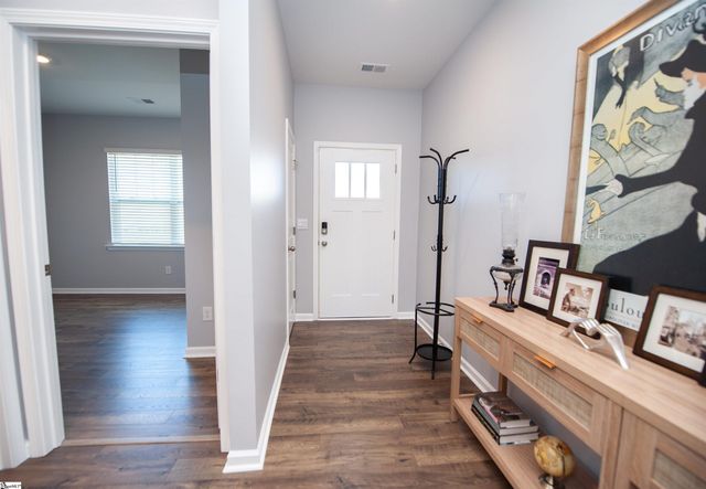 303 Splendid Place, Simpsonville, SC 29680