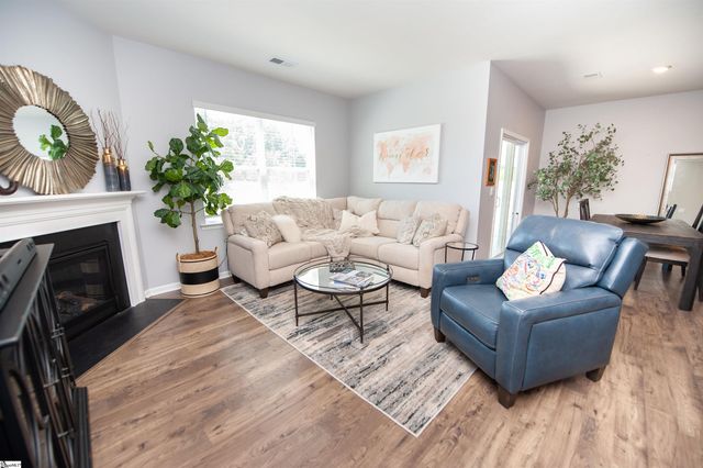 303 Splendid Place, Simpsonville, SC 29680