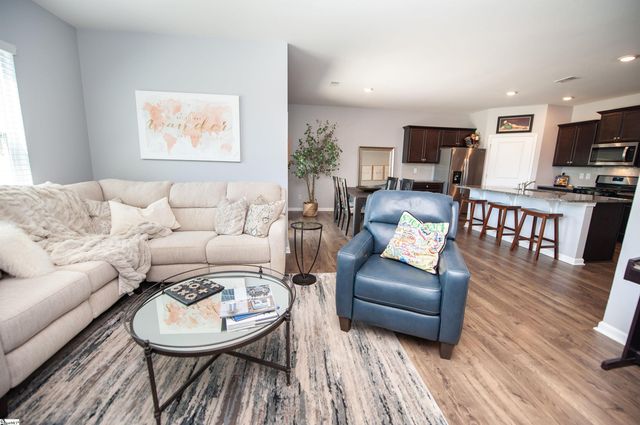 303 Splendid Place, Simpsonville, SC 29680