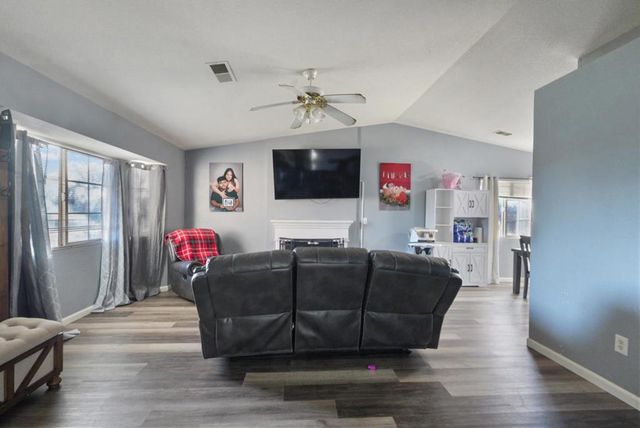 15 E San Pedro Street, Merced, CA 95341