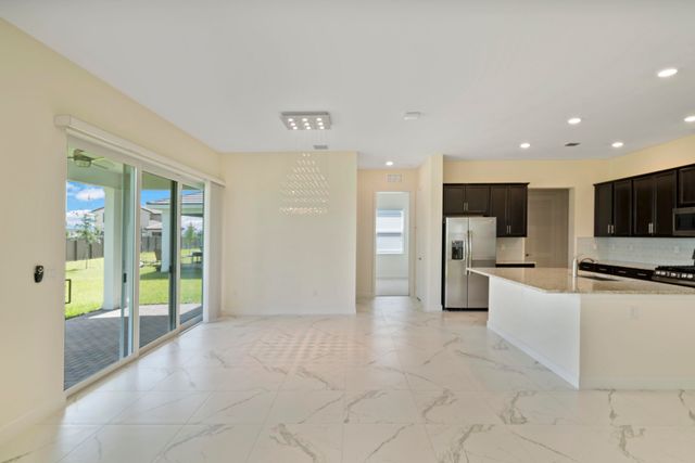 19551 Split Rail Run, Loxahatchee, FL 33470