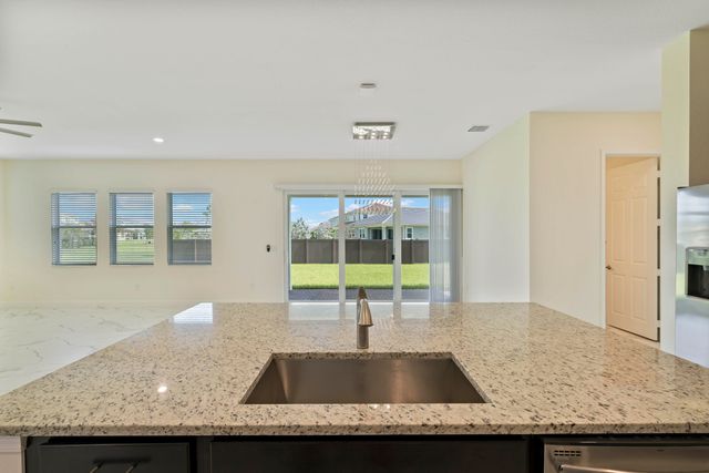 19551 Split Rail Run, Loxahatchee, FL 33470