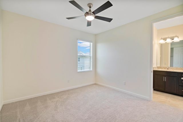19551 Split Rail Run, Loxahatchee, FL 33470