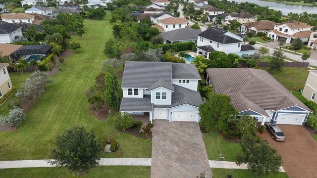 19551 Split Rail Run, Loxahatchee, FL 33470
