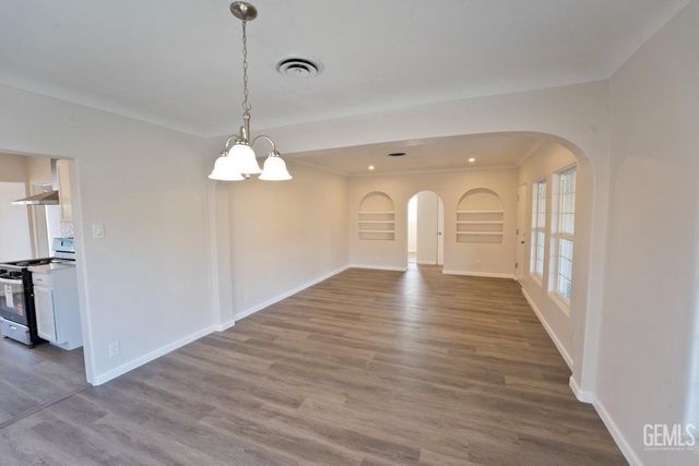 331 Francis Street, Bakersfield, CA 93308