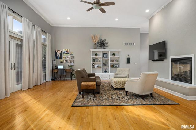 1232 WHEATFIELD Drive, Morton, IL 61550