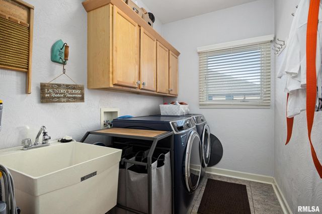 1232 WHEATFIELD Drive, Morton, IL 61550