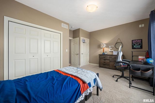 1232 WHEATFIELD Drive, Morton, IL 61550