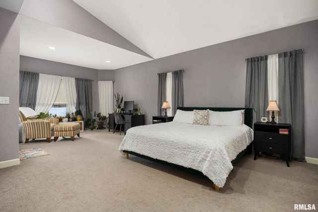 1232 WHEATFIELD Drive, Morton, IL 61550