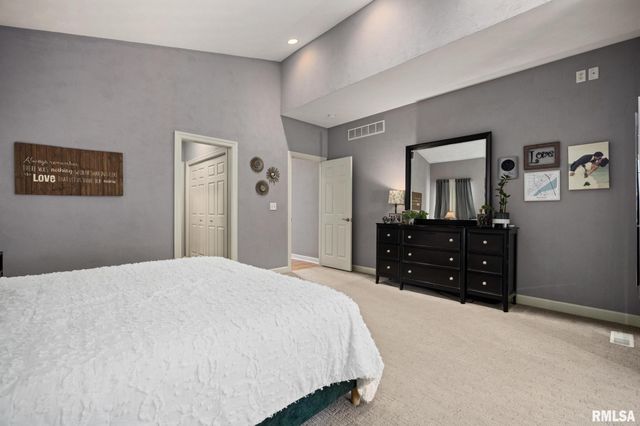 1232 WHEATFIELD Drive, Morton, IL 61550