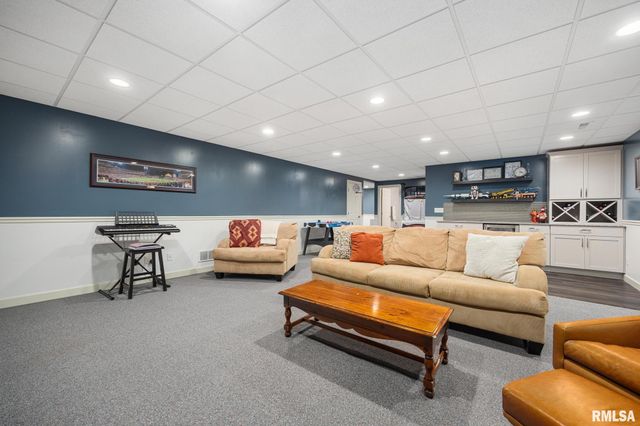 1232 WHEATFIELD Drive, Morton, IL 61550