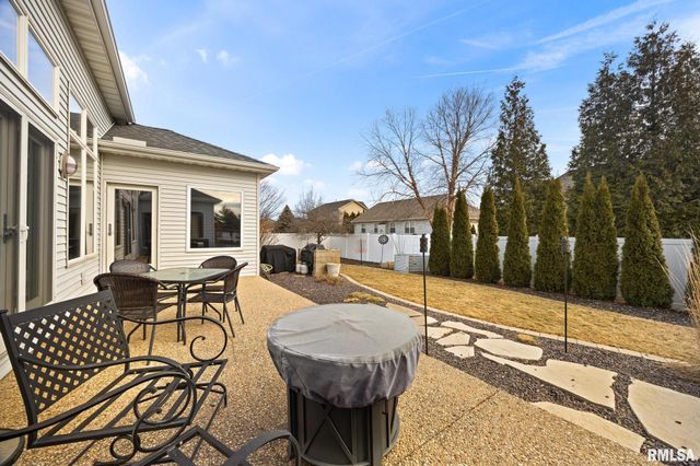 1232 WHEATFIELD Drive, Morton, IL 61550