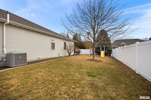 1232 WHEATFIELD Drive, Morton, IL 61550