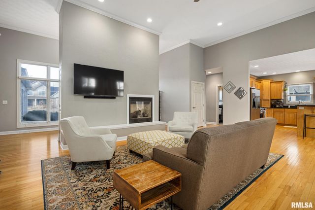 1232 WHEATFIELD Drive, Morton, IL 61550