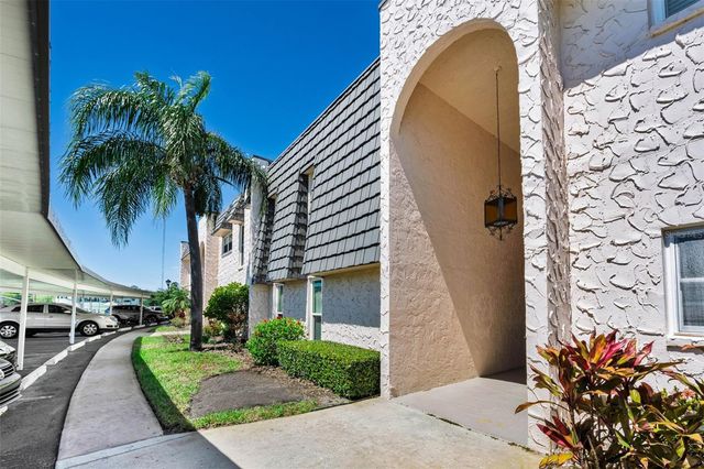 219 ELMWOOD CIRCLE 219, Seminole, FL 33777