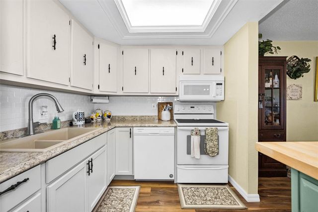 219 ELMWOOD CIRCLE 219, Seminole, FL 33777