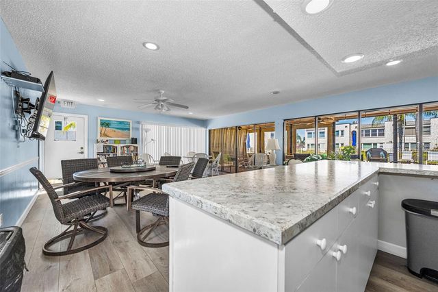 219 ELMWOOD CIRCLE 219, Seminole, FL 33777