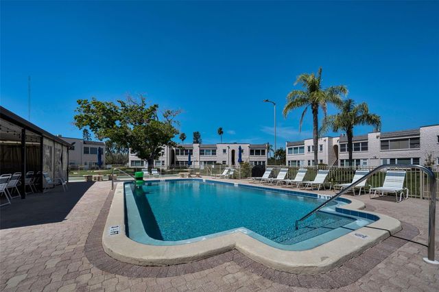 219 ELMWOOD CIRCLE 219, Seminole, FL 33777