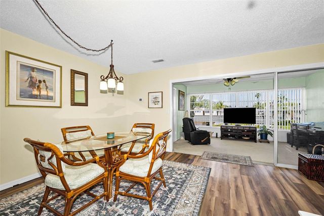 219 ELMWOOD CIRCLE 219, Seminole, FL 33777