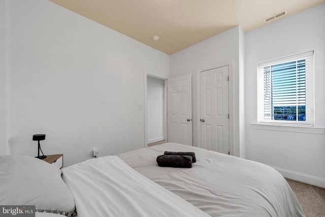 129 SIXTH ST, Bridgeport, PA 19405
