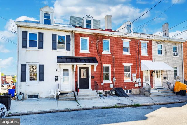 129 SIXTH ST, Bridgeport, PA 19405