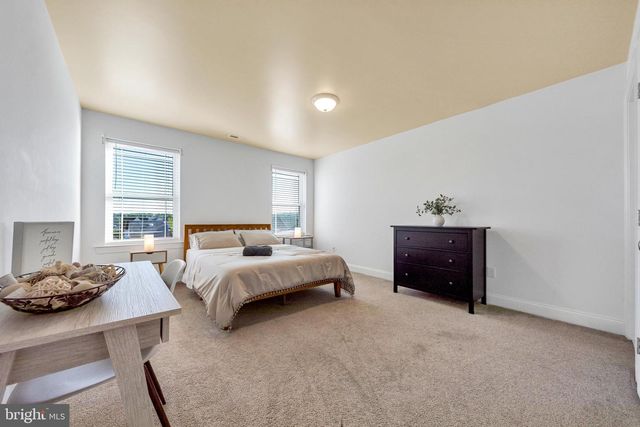 129 SIXTH ST, Bridgeport, PA 19405