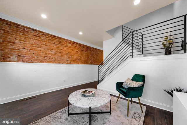 129 SIXTH ST, Bridgeport, PA 19405