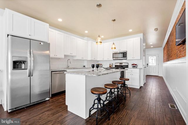 129 SIXTH ST, Bridgeport, PA 19405