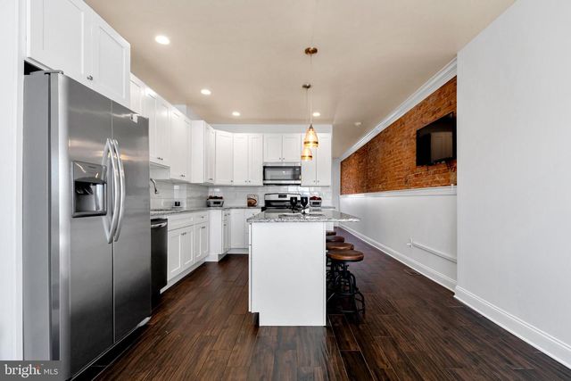 129 SIXTH ST, Bridgeport, PA 19405