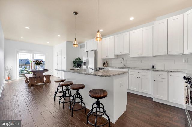 129 SIXTH ST, Bridgeport, PA 19405