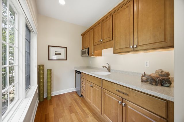 31874 Silverado Point, Waukee, IA 50263
